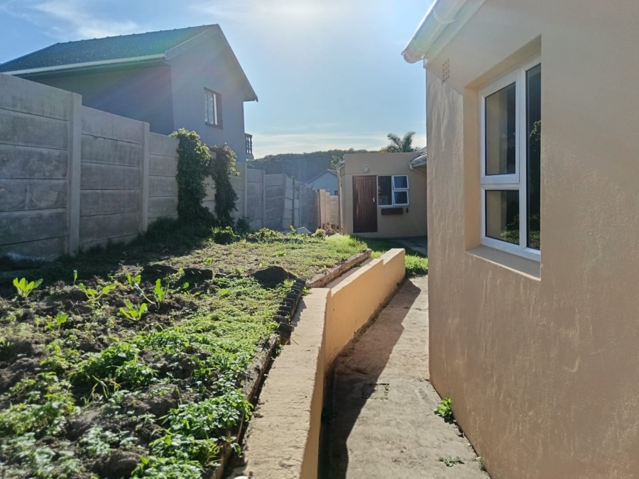 4 Bedroom Property for Sale in Beacon Bay North Eastern Cape